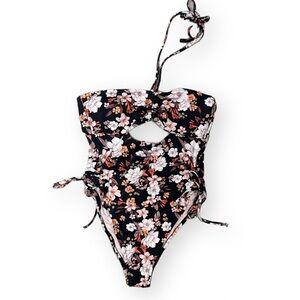 Shade and Shore Halter Bandeau One Piece Large NWOT